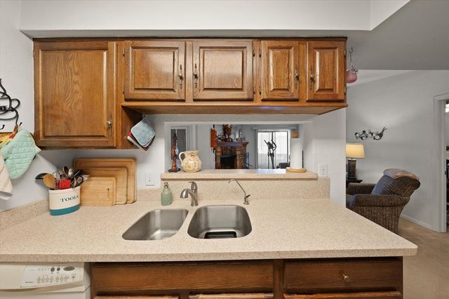 14315 N Pennsylvania Avenue 13H, Oklahoma City, OK 73134
