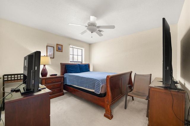 14315 N Pennsylvania Avenue 13H, Oklahoma City, OK 73134