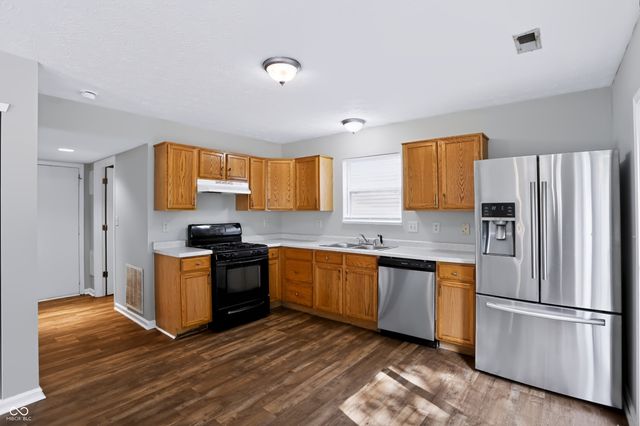 5439 Lake Boggs Street, Indianapolis, IN 46254