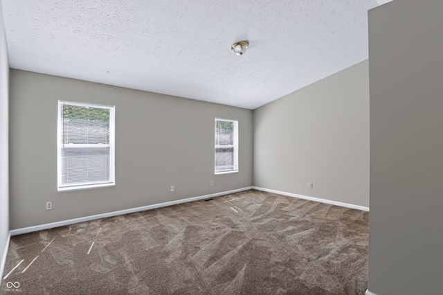 5439 Lake Boggs Street, Indianapolis, IN 46254