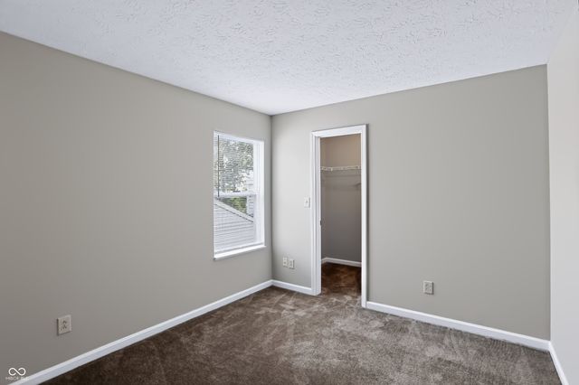5439 Lake Boggs Street, Indianapolis, IN 46254