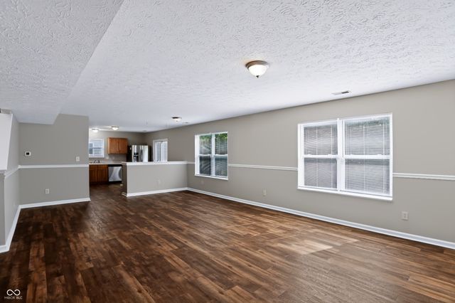 5439 Lake Boggs Street, Indianapolis, IN 46254