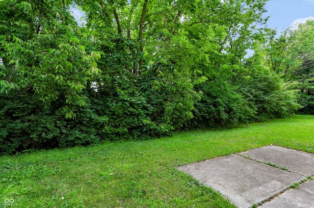 5439 Lake Boggs Street, Indianapolis, IN 46254