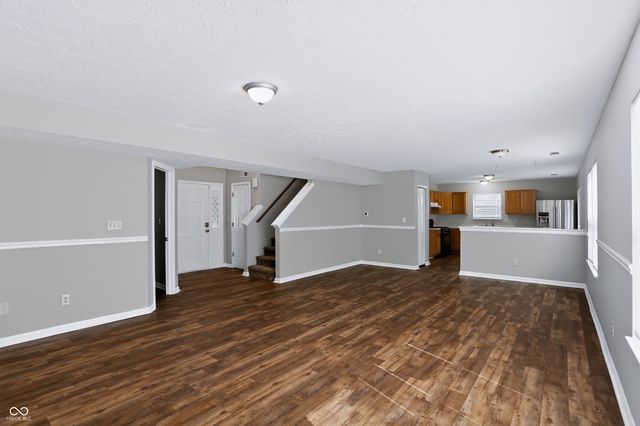 5439 Lake Boggs Street, Indianapolis, IN 46254