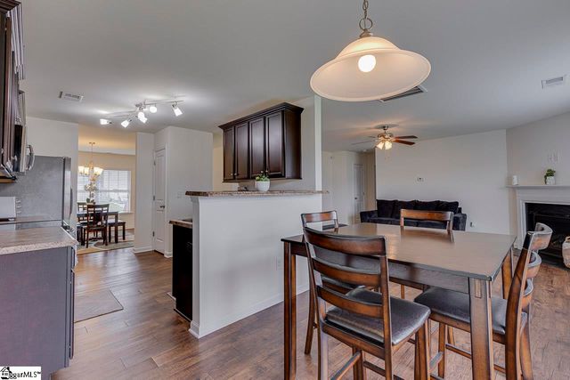 222 Golden Bear Walk, Duncan, SC 29334