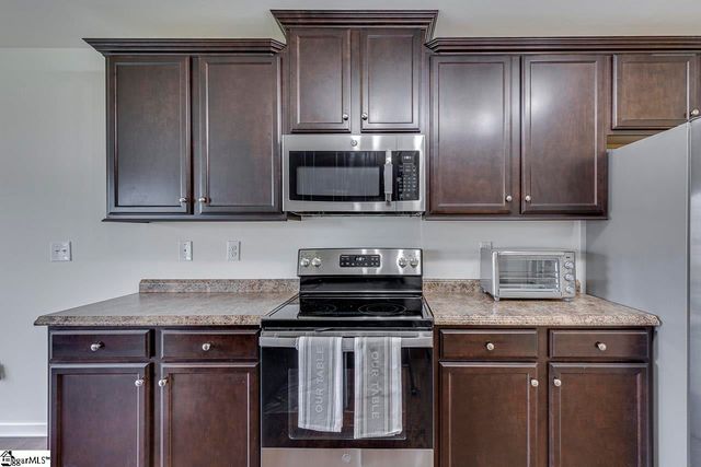 222 Golden Bear Walk, Duncan, SC 29334