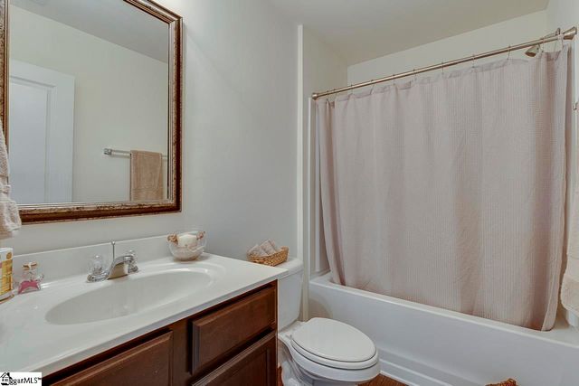 222 Golden Bear Walk, Duncan, SC 29334
