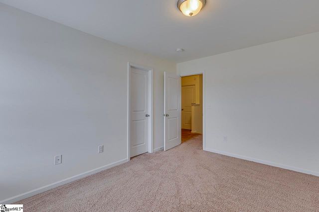 222 Golden Bear Walk, Duncan, SC 29334