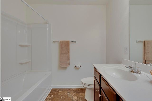222 Golden Bear Walk, Duncan, SC 29334