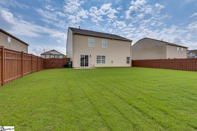 222 Golden Bear Walk, Duncan, SC 29334