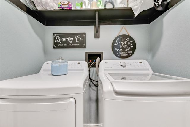 2716 William Street, Mabank, TX 75147