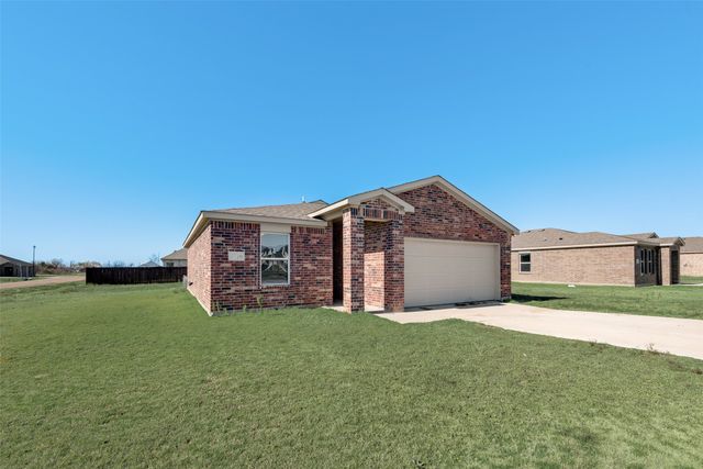 2716 William Street, Mabank, TX 75147