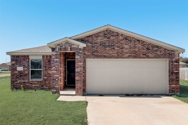 2716 William Street, Mabank, TX 75147