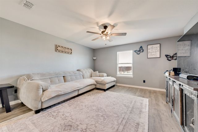 2716 William Street, Mabank, TX 75147