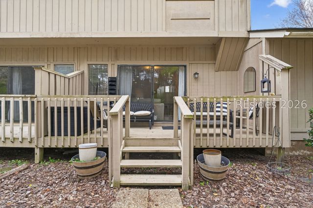 5 Gum Tree Rd Apt H15, Hilton Head Island, SC 29926