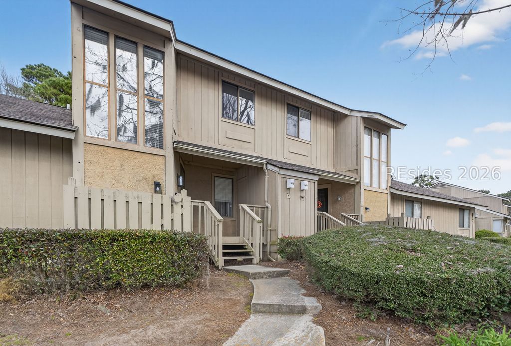 5 Gum Tree Rd Apt H15, Hilton Head Island, SC 29926