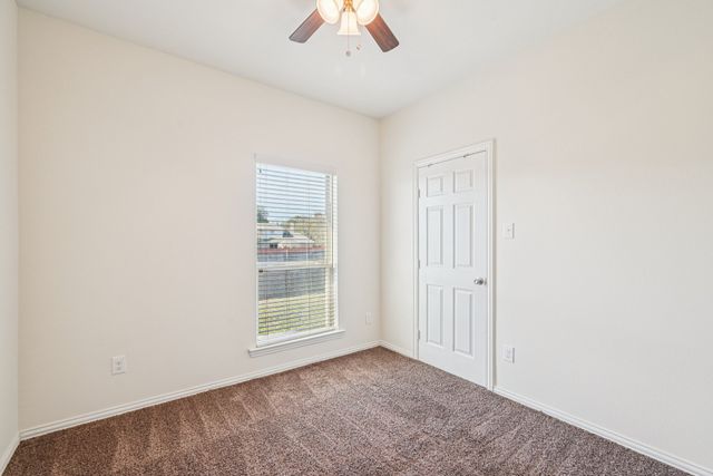 801 Cascade Drive, Glenn Heights, TX 75154