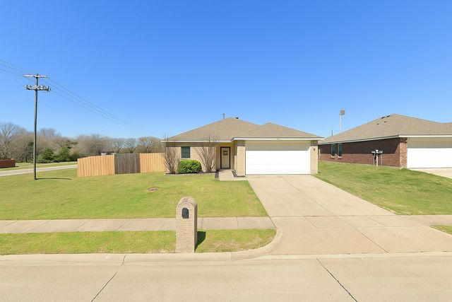 801 Cascade Drive, Glenn Heights, TX 75154