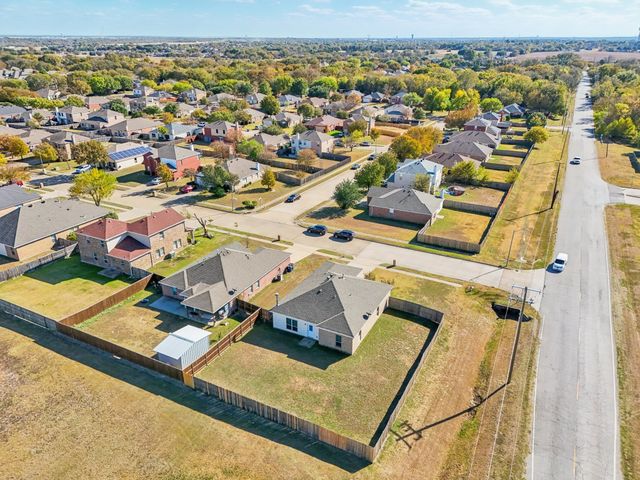 801 Cascade Drive, Glenn Heights, TX 75154