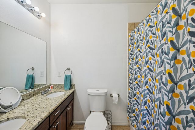 801 Cascade Drive, Glenn Heights, TX 75154