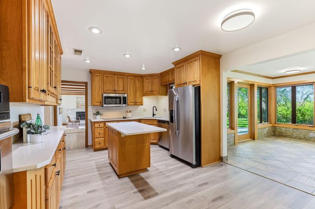 7610 Alden Way NE, Fridley, MN 55432
