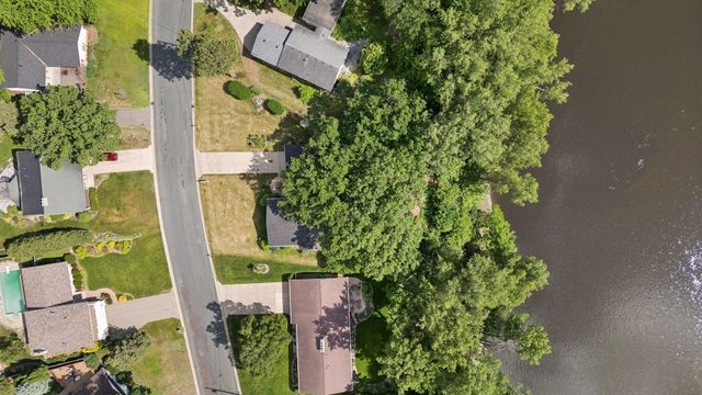 7610 Alden Way NE, Fridley, MN 55432