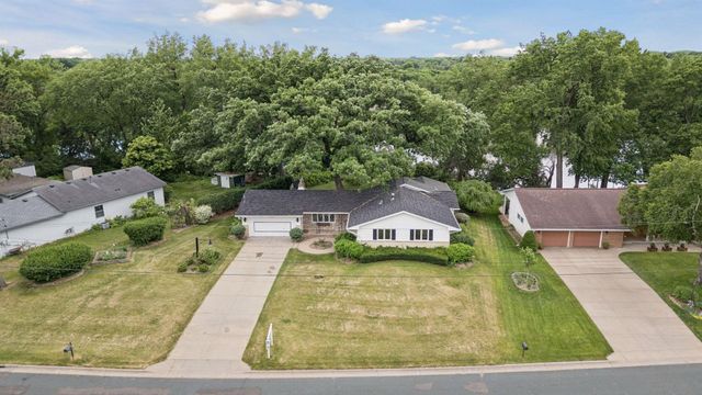 7610 Alden Way NE, Fridley, MN 55432