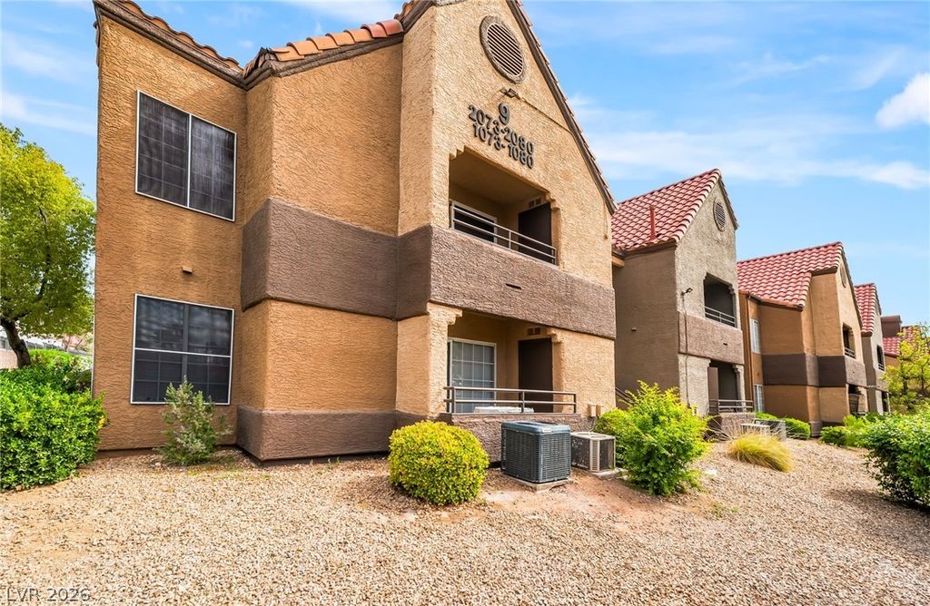 Image 24 of property listing at 2200 South Fort Apache Road 2073, Las Vegas, NV 89117