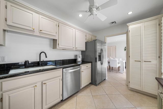 4367 N QUAIL RIDGE Drive N B, Boynton Beach, FL 33436
