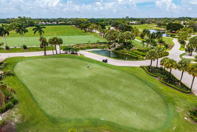 4367 N QUAIL RIDGE Drive N B, Boynton Beach, FL 33436