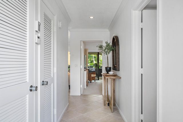 4367 N QUAIL RIDGE Drive N B, Boynton Beach, FL 33436
