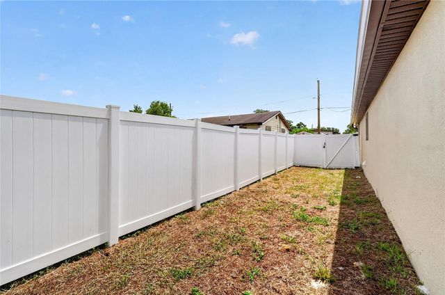 2435 5TH ST NE, Winter Haven, FL 33881