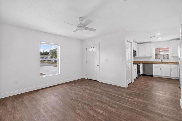 2435 5TH ST NE, Winter Haven, FL 33881