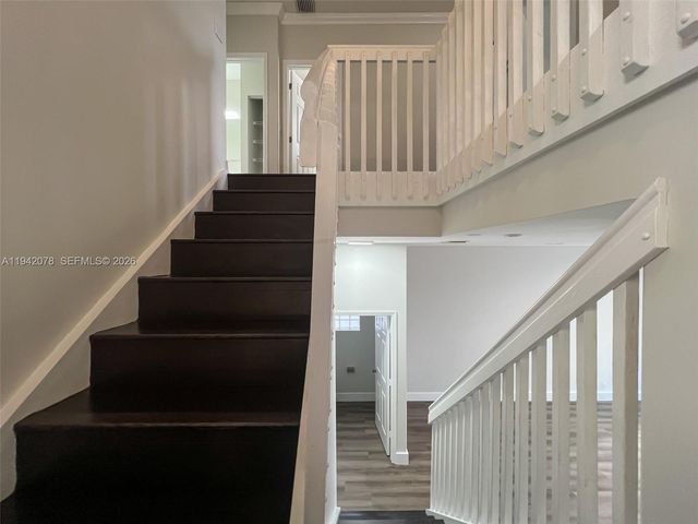 3755 SW 50th St, Hollywood, FL 33312