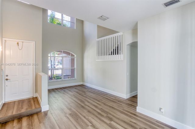 3755 SW 50th St, Hollywood, FL 33312