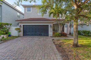 3755 SW 50th St, Hollywood, FL 33312