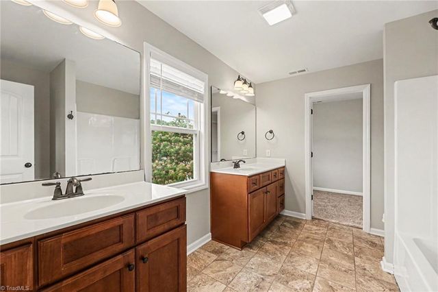512 Paul Kennedy Road, Thomasville, NC 27360