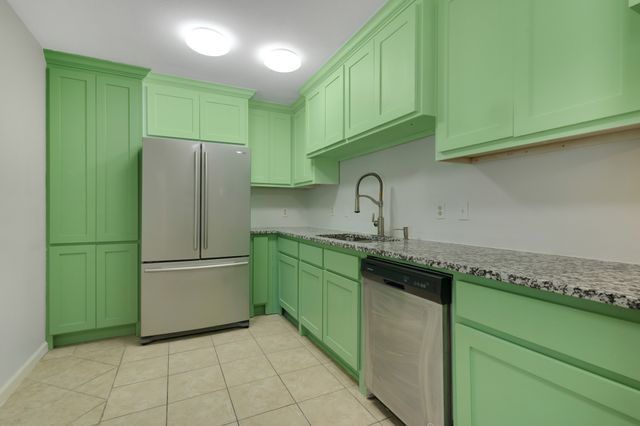 2821 N Bell Avenue, Denton, TX 76209