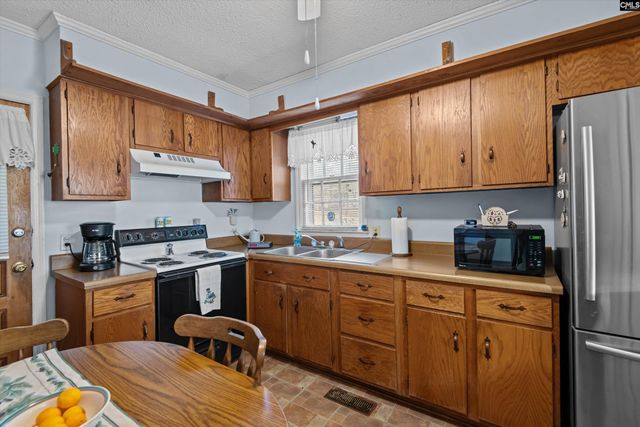 100 Point Street, Chapin, SC 29036