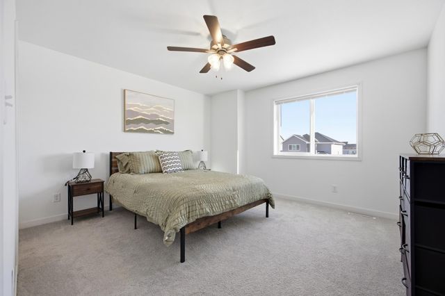 7373 22nd Street S, Fargo, ND 58104