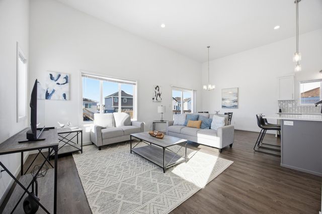 7373 22nd Street S, Fargo, ND 58104