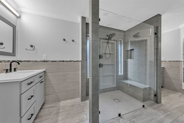 1205 Clover Hill Road, Mansfield, TX 76063