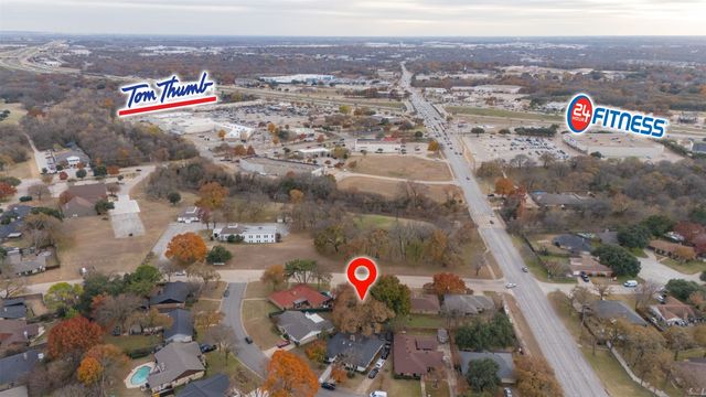 1205 Clover Hill Road, Mansfield, TX 76063
