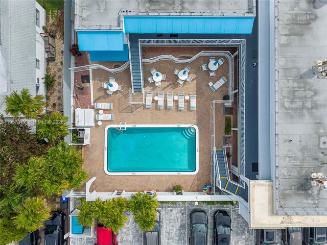 4228 N Ocean Dr 11, Lauderdale By The Sea, FL 33308