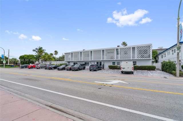 4228 N Ocean Dr 11, Lauderdale By The Sea, FL 33308