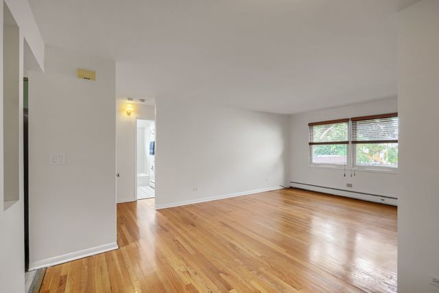 406 FRANKLIN Avenue 2D, River Forest, IL 60305