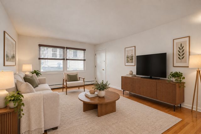 406 FRANKLIN Avenue 2D, River Forest, IL 60305