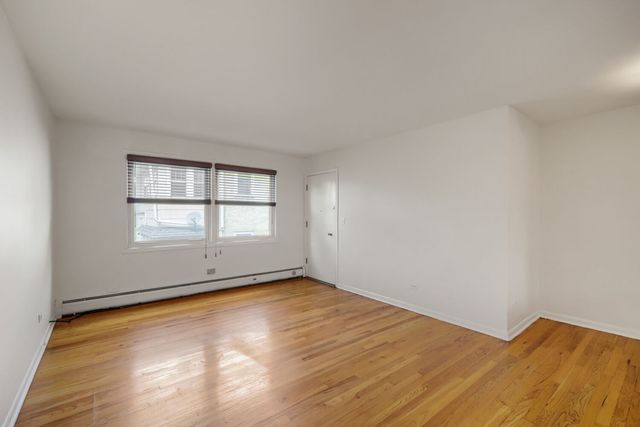 406 FRANKLIN Avenue 2D, River Forest, IL 60305