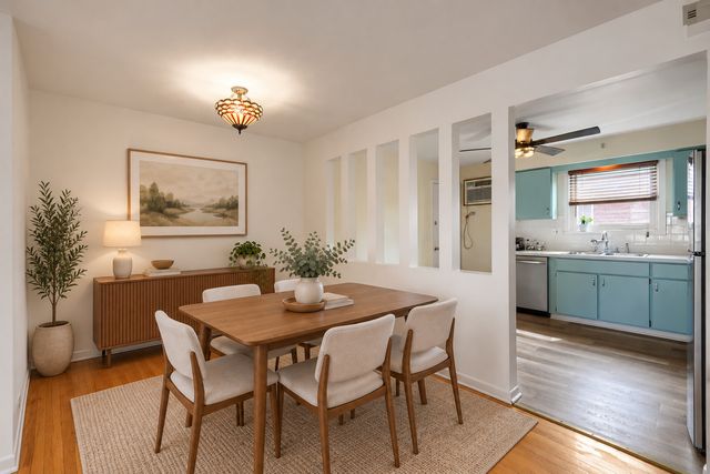 406 FRANKLIN Avenue 2D, River Forest, IL 60305