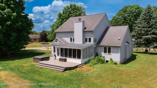 3384 Camino Del Sol Drive, Williamston, MI 48895